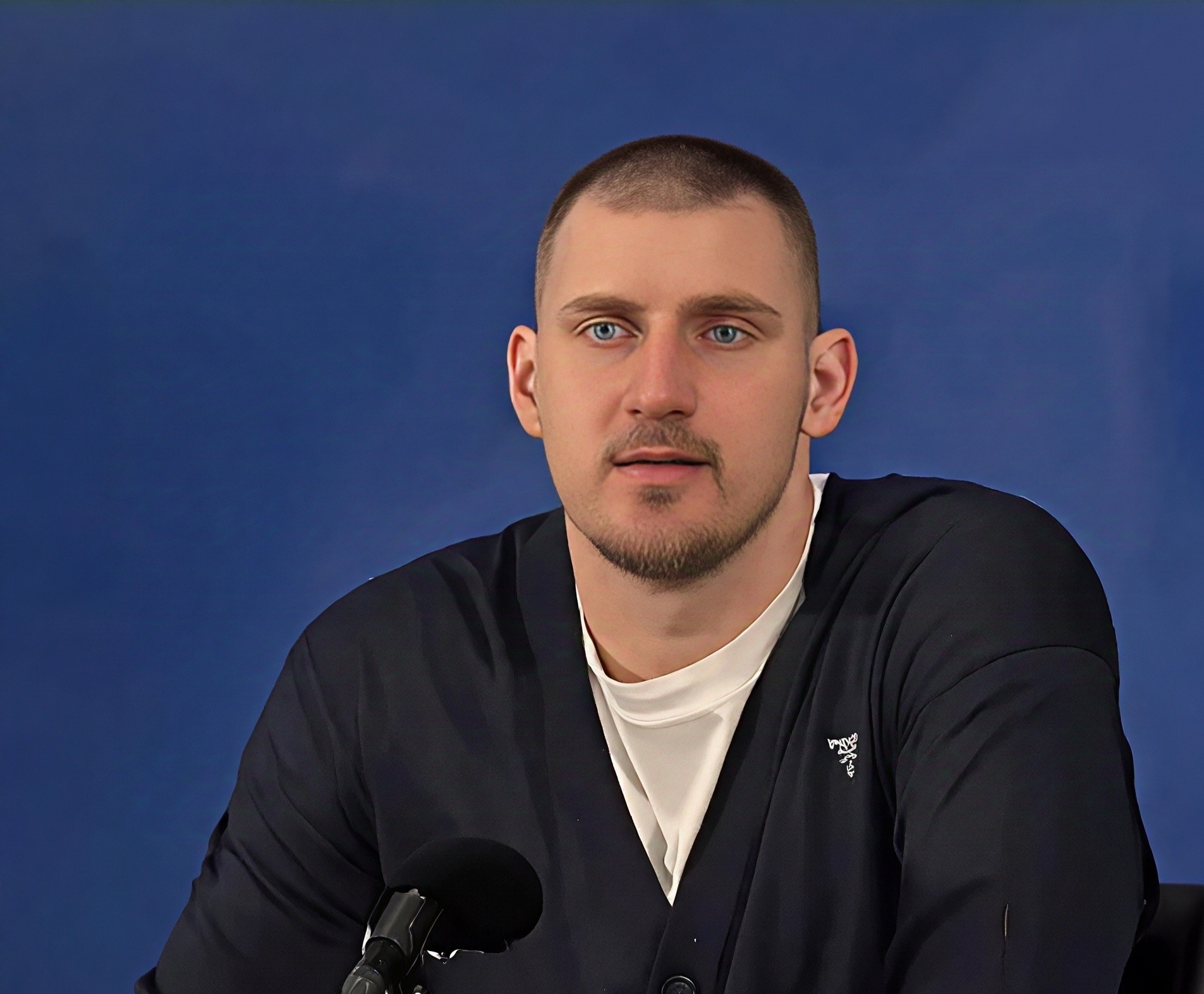 掘金力克步行者，约基奇完成帽子戏法