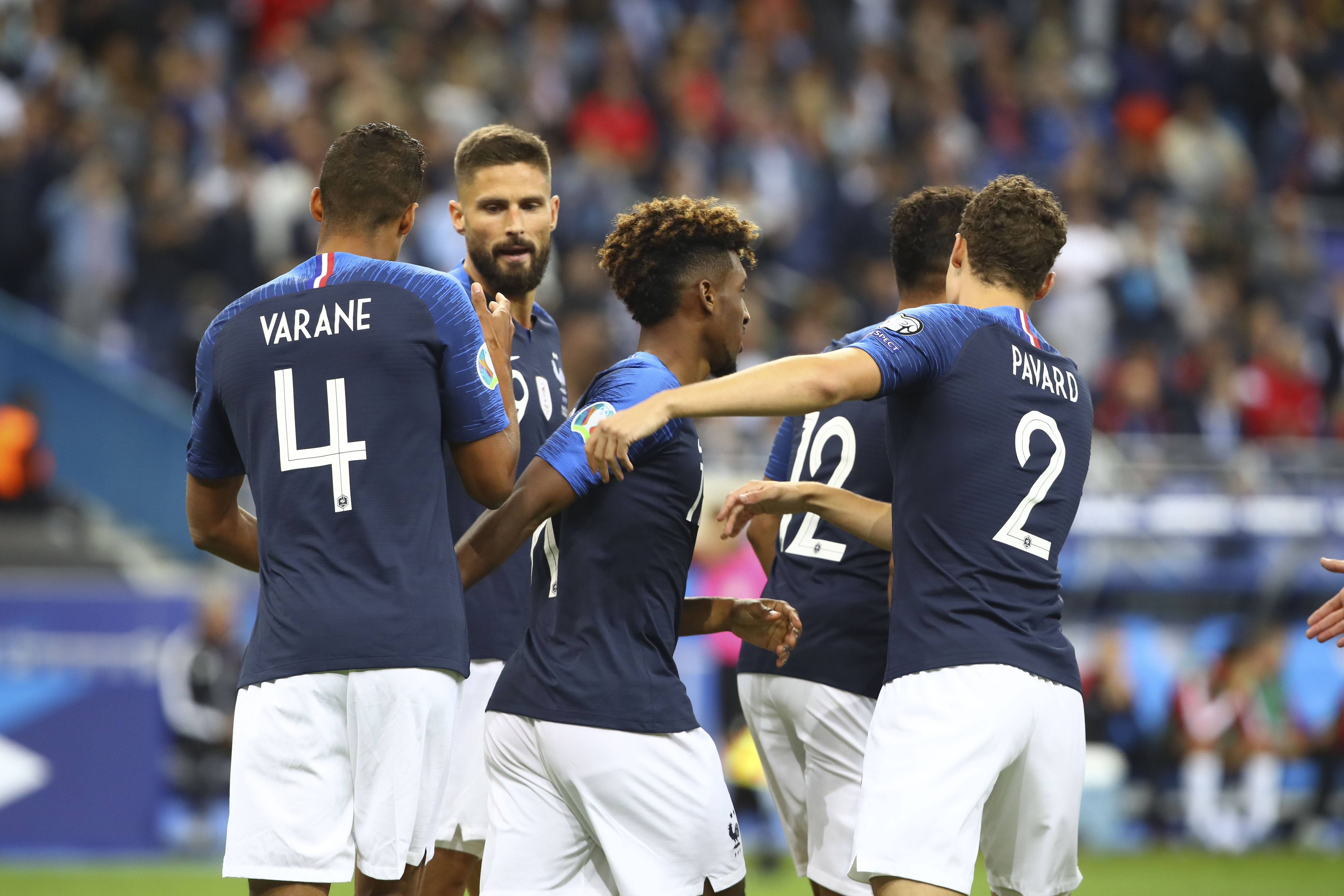 哥伦比亚绝地反击法国,科曼统治全场 哥伦比亚绝地反击法国,科曼统治全场