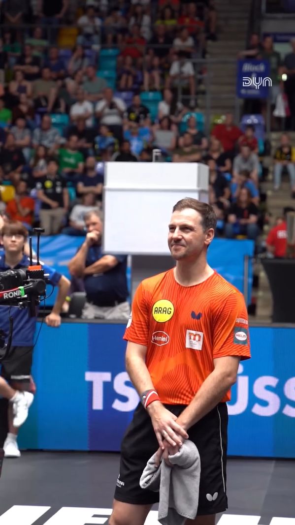 比利时乒乓球队轻取波兰乒乓球队，波尔送出助攻