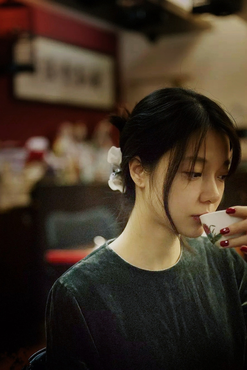 安达卢西亚之夜,塞维利亚的团队舞步与范戴克的防守诗篇