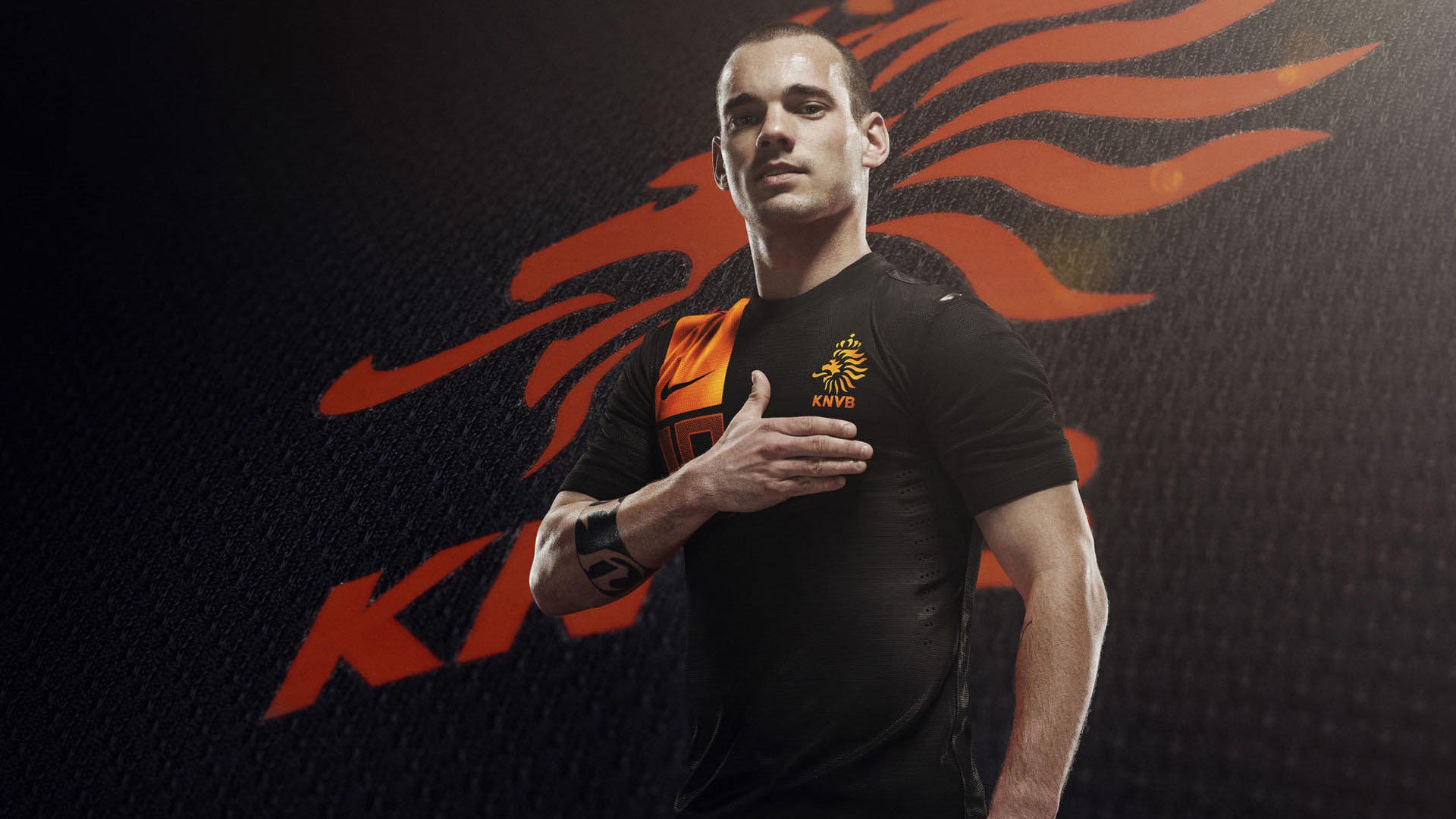 同一个奇迹夜晚，足球的两种极致形态